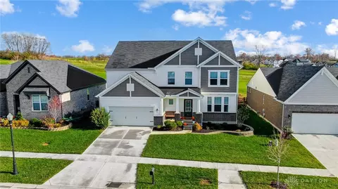 1164 Golf Club Dr, Lebanon, OH 45036