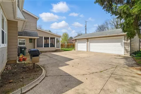 110 S Broadmoor Blvd, Springfield, OH 45504 photo 42