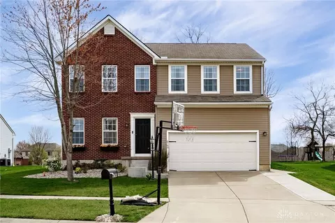 9760 Blue Spruce Dr, Springboro, OH 45066