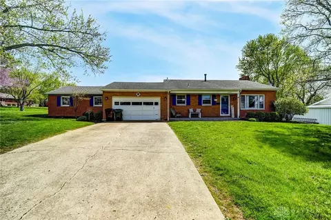 1658 E Lindsey Ave, Miamisburg, OH 45342