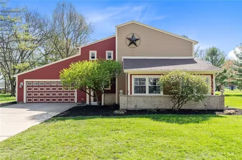 811 Hickory Hollow Rd, Troy, OH 45373