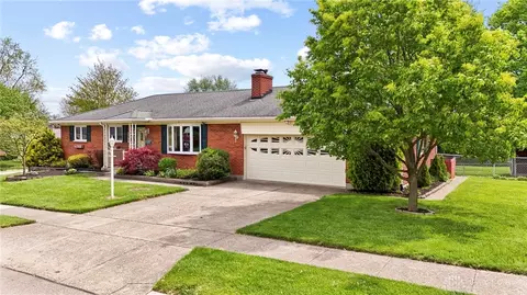 Exterior - 3750 Maryknoll Dr, Kettering, OH 45429 photo 3 of 12