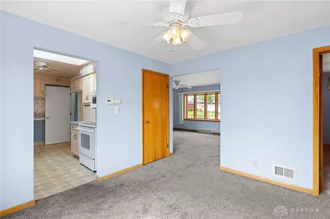 Living - 3750 Maryknoll Dr, Kettering, OH 45429 photo 5 of 5