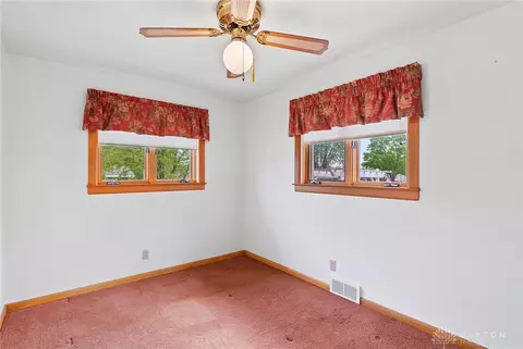 Bedroom - 3750 Maryknoll Dr, Kettering, OH 45429 photo 5 of 6