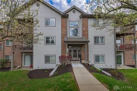 8939 Eagleview Dr #9, West Chester, OH 45069