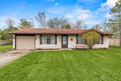 35 Weldon Ln, North Lewisburg, OH 43060