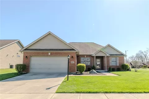 739 Deerhurst Dr, Vandalia, OH 45377