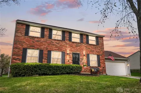 5605 Sandpiper Ln, Dayton, OH 45424