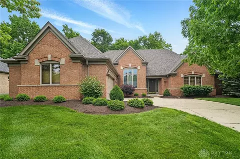 6808 Rose Glen Dr, Dayton, OH 45459