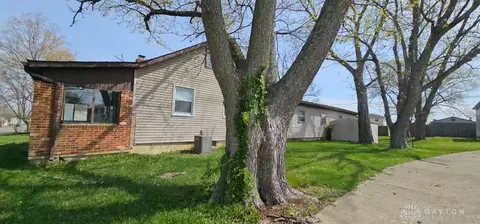 Exterior - 305 S Ada Doty St, Gratis, OH 45330 photo 3 of 4