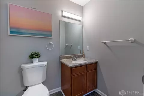 Bath - 11488 Newgate Ln, Forest Park, OH 45240 photo 1 of 4