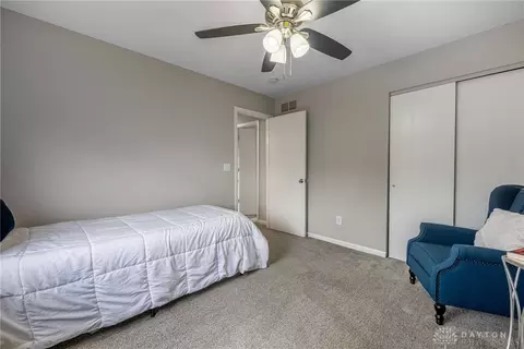 Bedroom - 11488 Newgate Ln, Forest Park, OH 45240 photo 3 of 6