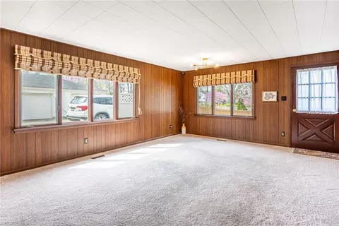 Living - 417 Chatham Dr, Kettering, OH 45429 photo 5 of 5