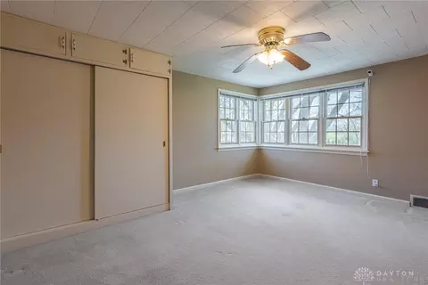 Bedroom - 417 Chatham Dr, Kettering, OH 45429 photo 3 of 9