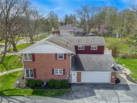 View/Area - 417 Chatham Dr, Kettering, OH 45429 photo 2 of 5