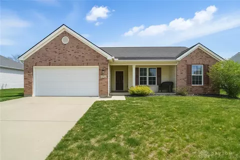 615 Concord Way, Xenia, OH 45385