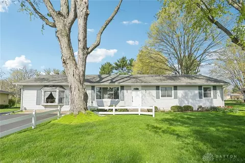 881 Ankeney Rd, Beavercreek Twp, OH 45434
