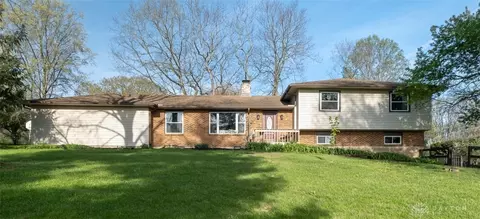 3262 Upper Bellbrook Rd, Bellbrook, OH 45305