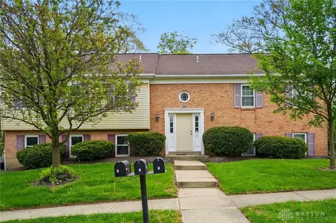 1350 Black Forest Dr, Dayton, OH 45449
