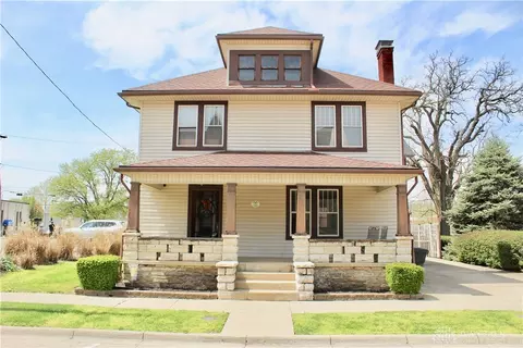 131 S 2nd St, Miamisburg, OH 45342