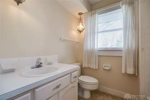 7758 Normandy Ln, Centerville, OH 45459 photo 31
