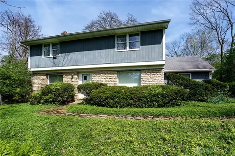 7758 Normandy Ln, Centerville, OH 45459