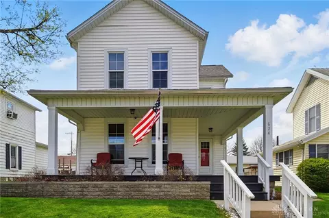 624 Cottage Ave, Piqua, OH 45356