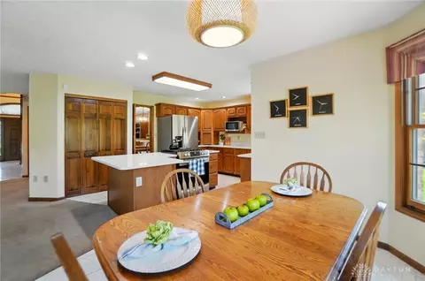 Dining - 2241 Briggs Rd, Centerville, OH 45459 photo 5 of 6