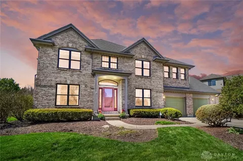 2241 Briggs Rd, Centerville, OH 45459