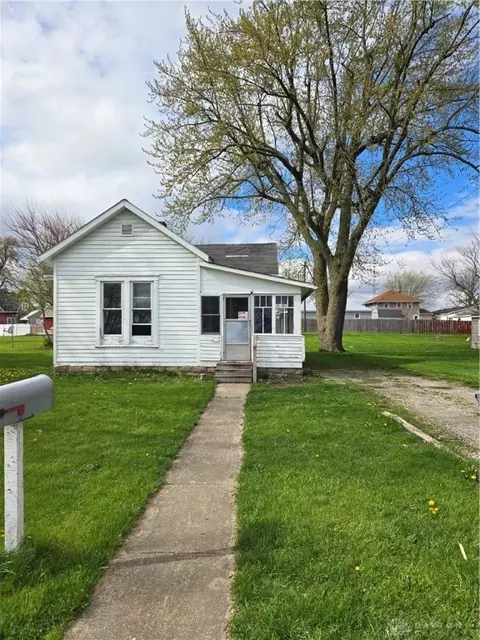 732 Elm St, Union City, IN 47390