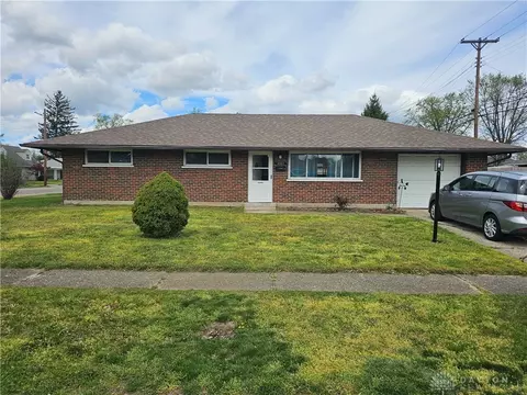 2449 Rulla Ct, Dayton, OH 45439