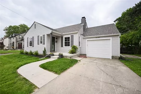 115 Kewbury Rd, Springfield, OH 45504