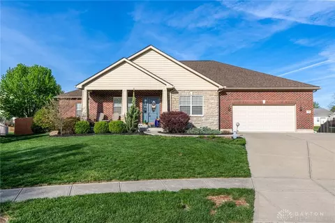 52 Ruppert Ct, Franklin, OH 45005