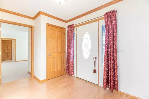 Entry Way - 1898 Creekside Ct, Sidney, OH 45365 photo 2 of 2