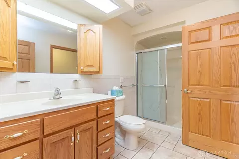 Bath - 1898 Creekside Ct, Sidney, OH 45365 photo 7 of 7