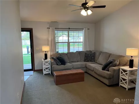 Living - 5585 W Ridgewood Rd, Springfield, OH 45503 photo 2 of 2