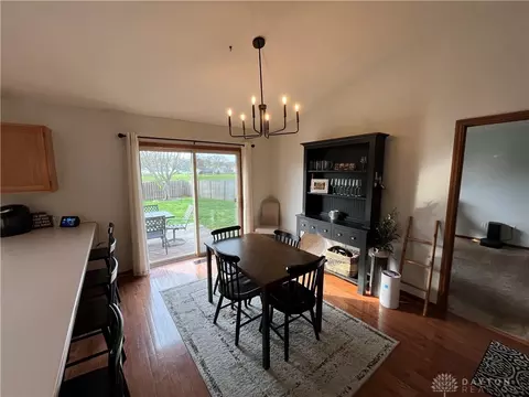 Dining - 5585 W Ridgewood Rd, Springfield, OH 45503 photo 1 of 1