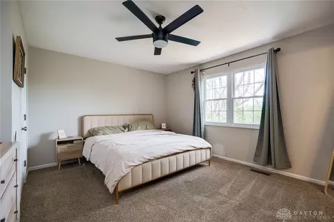 Bedroom - 1013 Millerton Dr, Dayton, OH 45459 photo 3 of 8