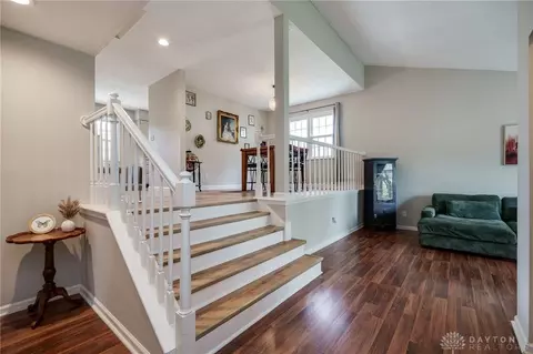 Entry Way - 1013 Millerton Dr, Dayton, OH 45459 photo 2 of 2