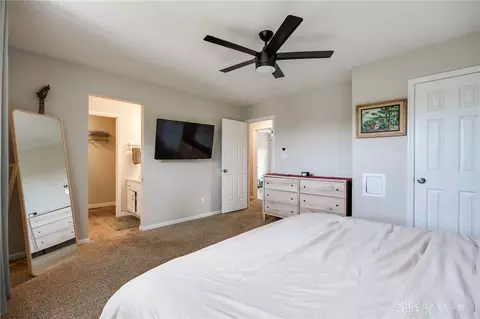 Bedroom - 1013 Millerton Dr, Dayton, OH 45459 photo 4 of 8