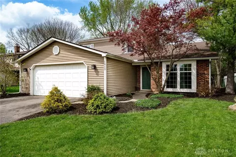 Exterior - 1013 Millerton Dr, Dayton, OH 45459 photo 2 of 11