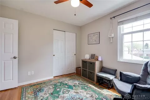 Bedroom - 1013 Millerton Dr, Dayton, OH 45459 photo 6 of 8