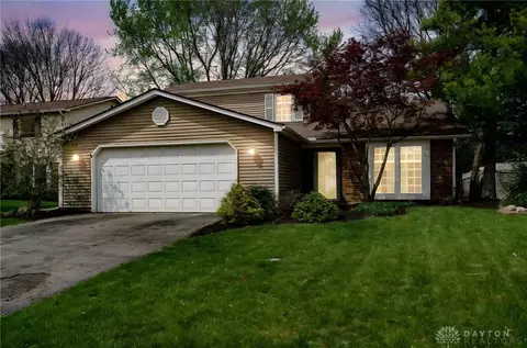 1013 Millerton Dr, Dayton, OH 45459