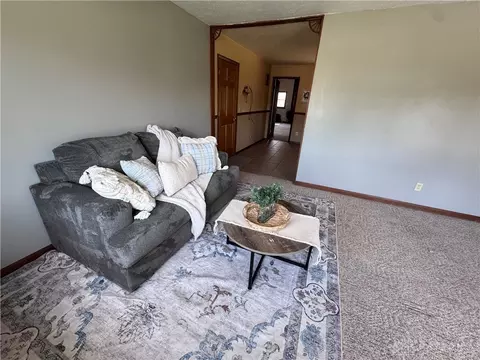 3026 Vineyard St, Springfield, OH 45503 photo 9