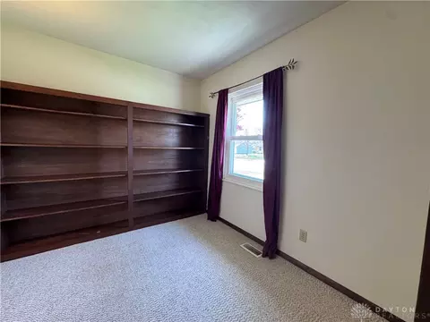 3026 Vineyard St, Springfield, OH 45503 photo 18