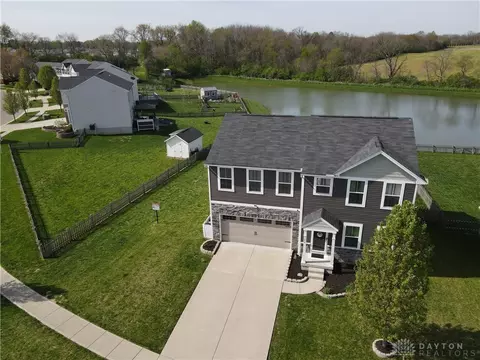 1192 Shannon Ln, Xenia, OH 45385