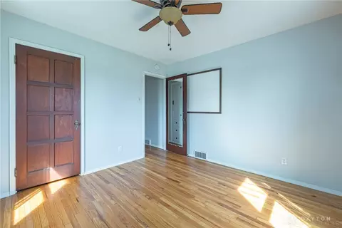 Bedroom - 102 Canterbury Dr, Kettering, OH 45429 photo 2 of 3
