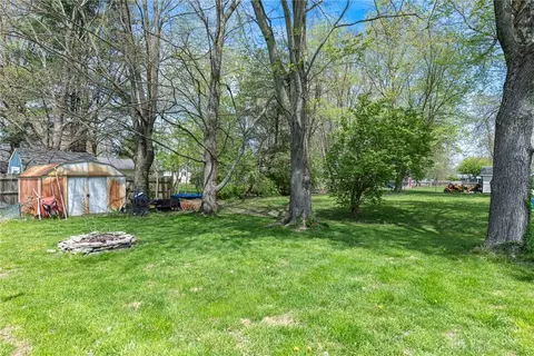 Exterior - 7351 Willow Dr, Blanchester, OH 45107 photo 2 of 4