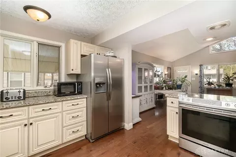 Kitchen - 930 Mark Ave, Hamilton, OH 45013 photo 1 of 2