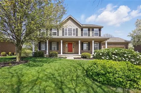 1237 Greystone Cir, Dayton, OH 45414